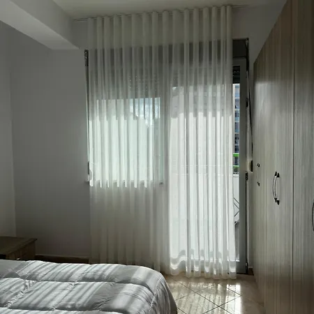 A2 Apartment *